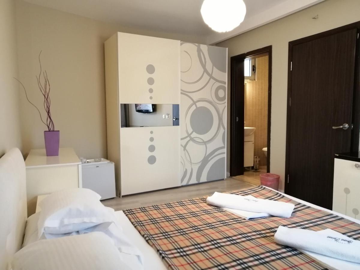 And Grand Palazzo Budva