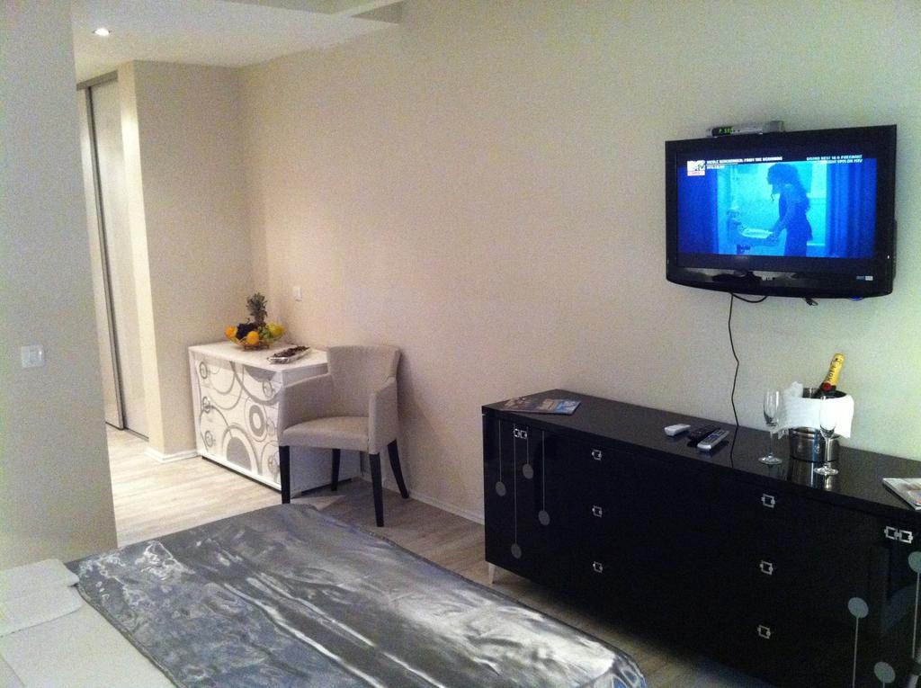 And Grand Palazzo Apartment Budva