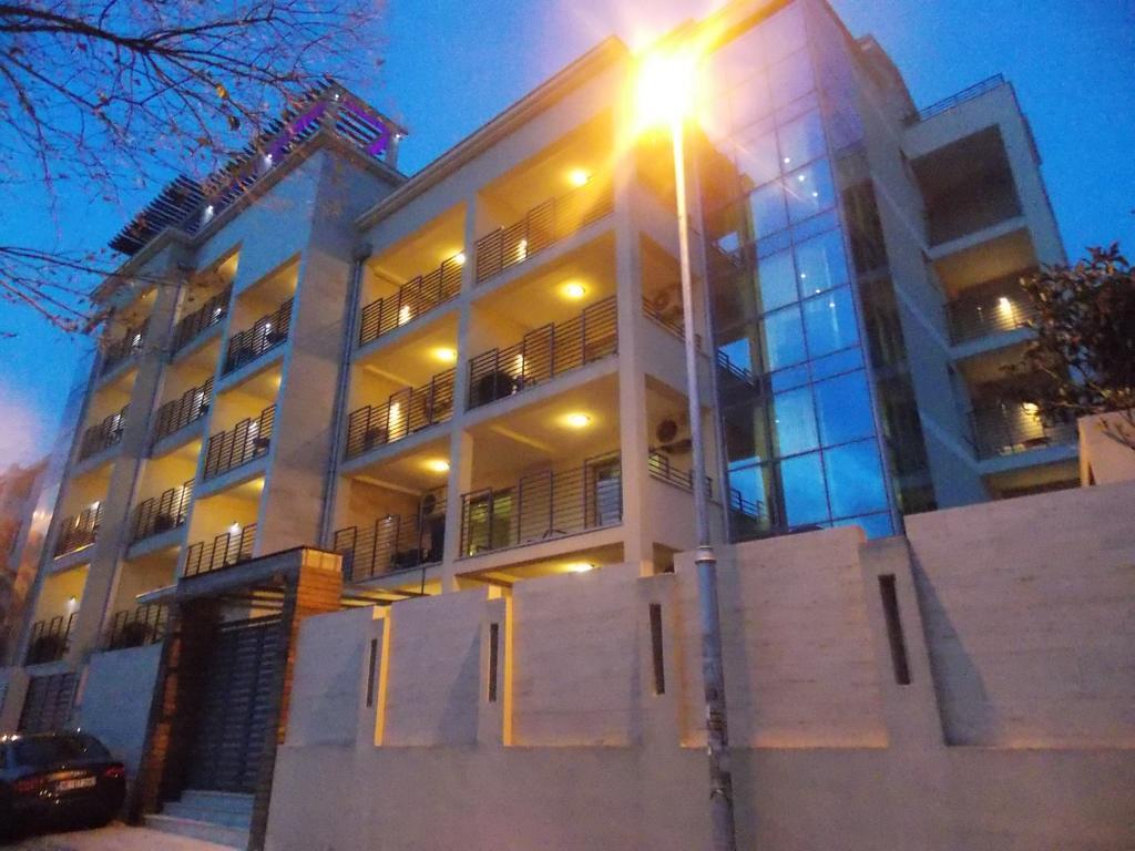 Apartment And Grand Palazzo